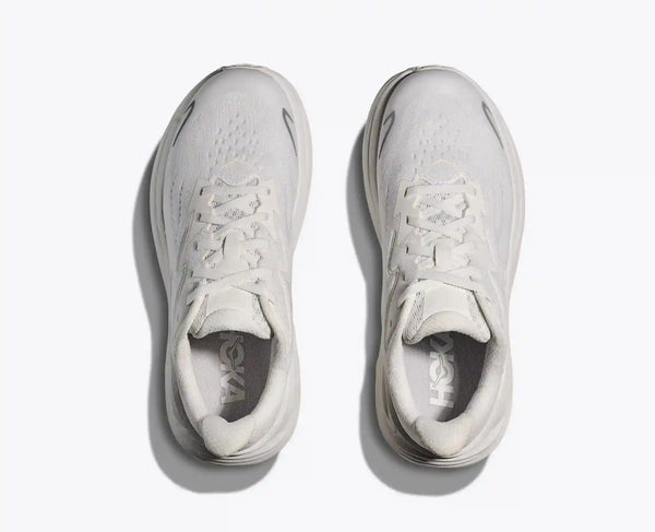 Clifton 10:Black / Carbon Black:3.5Y