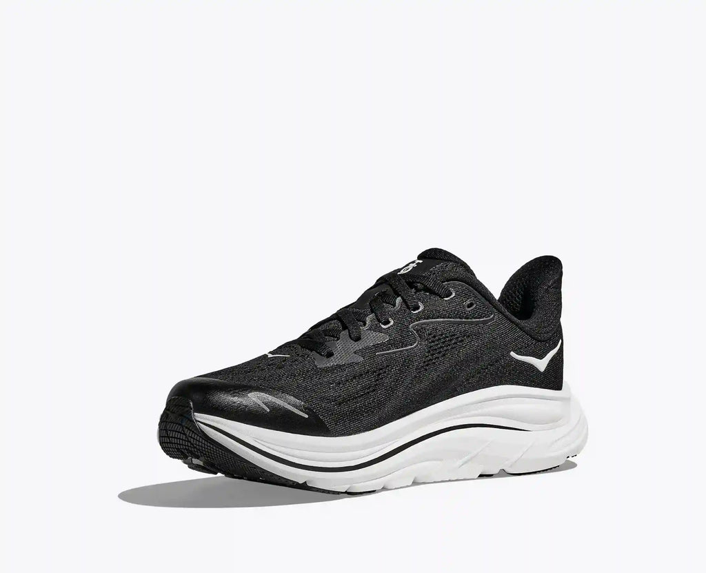 Clifton 10:Black / Carbon Black:3.5Y