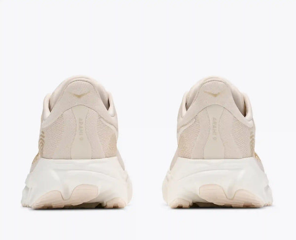 Arahi 9:White / White:5:Regular