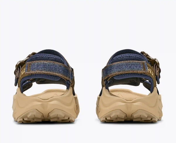 Infini Hike TC:Walnut / Date Syrup:7