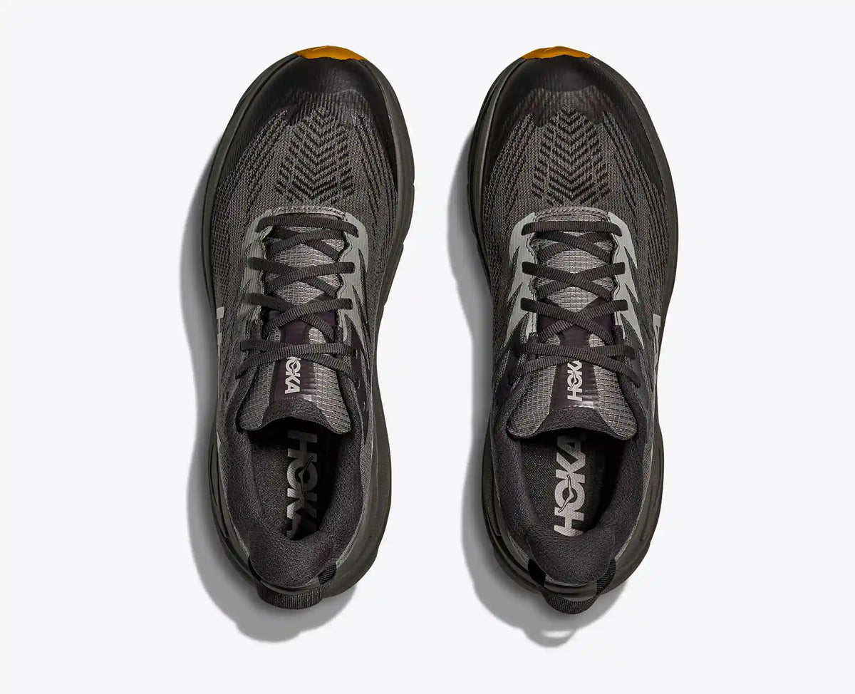 Challenger 8 GTX:Black / Carbon Black:7:Regular