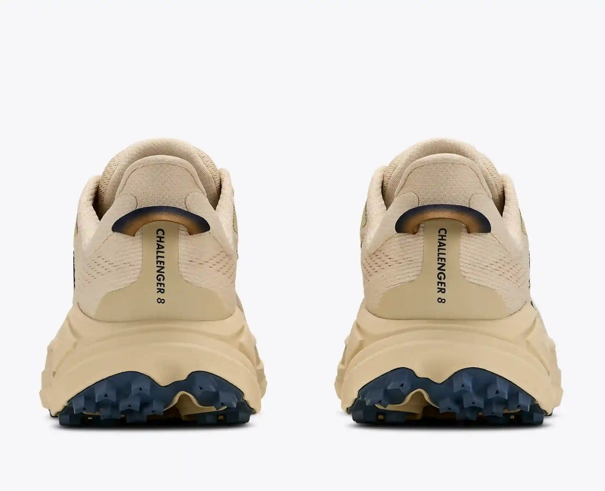 Challenger 8:Black / Pink Opal:5:Regular